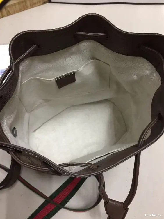 First bag ru Bucket Gucci Bag 0612